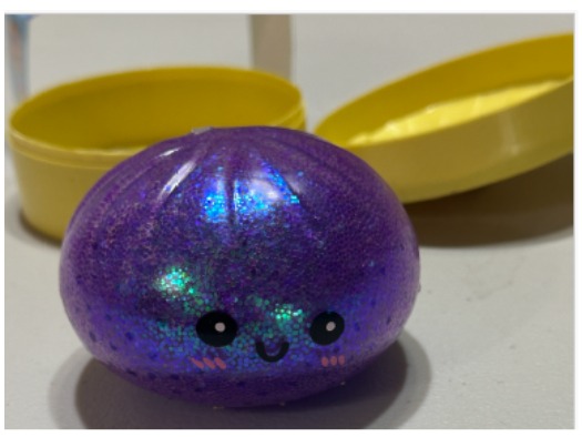 2_Squishybuntoycontainingwaterbeads